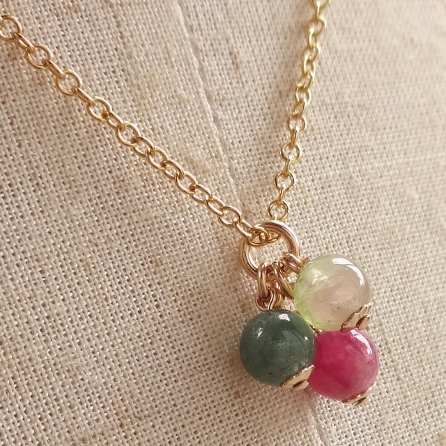 ビビットな3色カラーのトルマリン（アフガニスタン産・高品質）Simpleネックレス